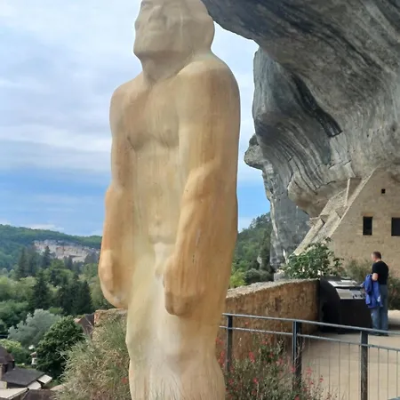 カントリーハウス La Marceline Avec Piscine Pres De Lascaux Iv *